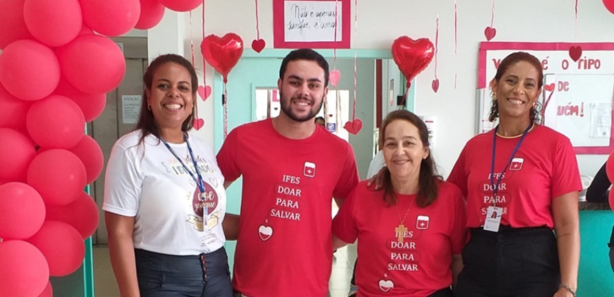 Banco de Sangue do HNSC celebra seus doadores de sangue