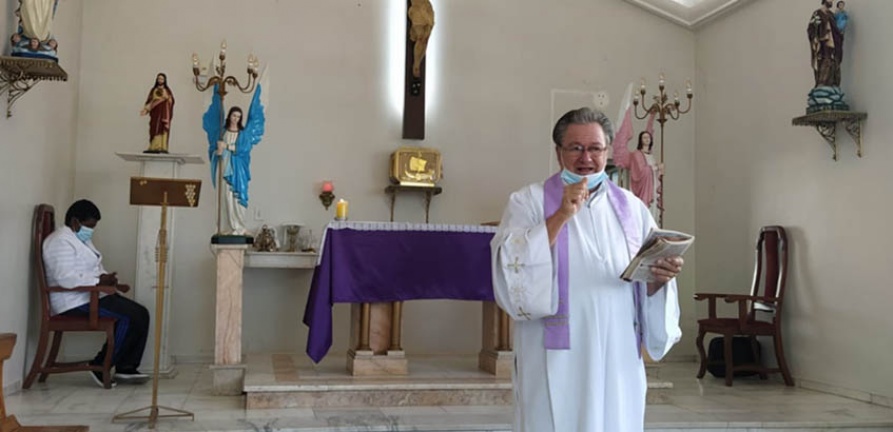 Missas presenciais voltam a ser celebradas na capela do Hospital